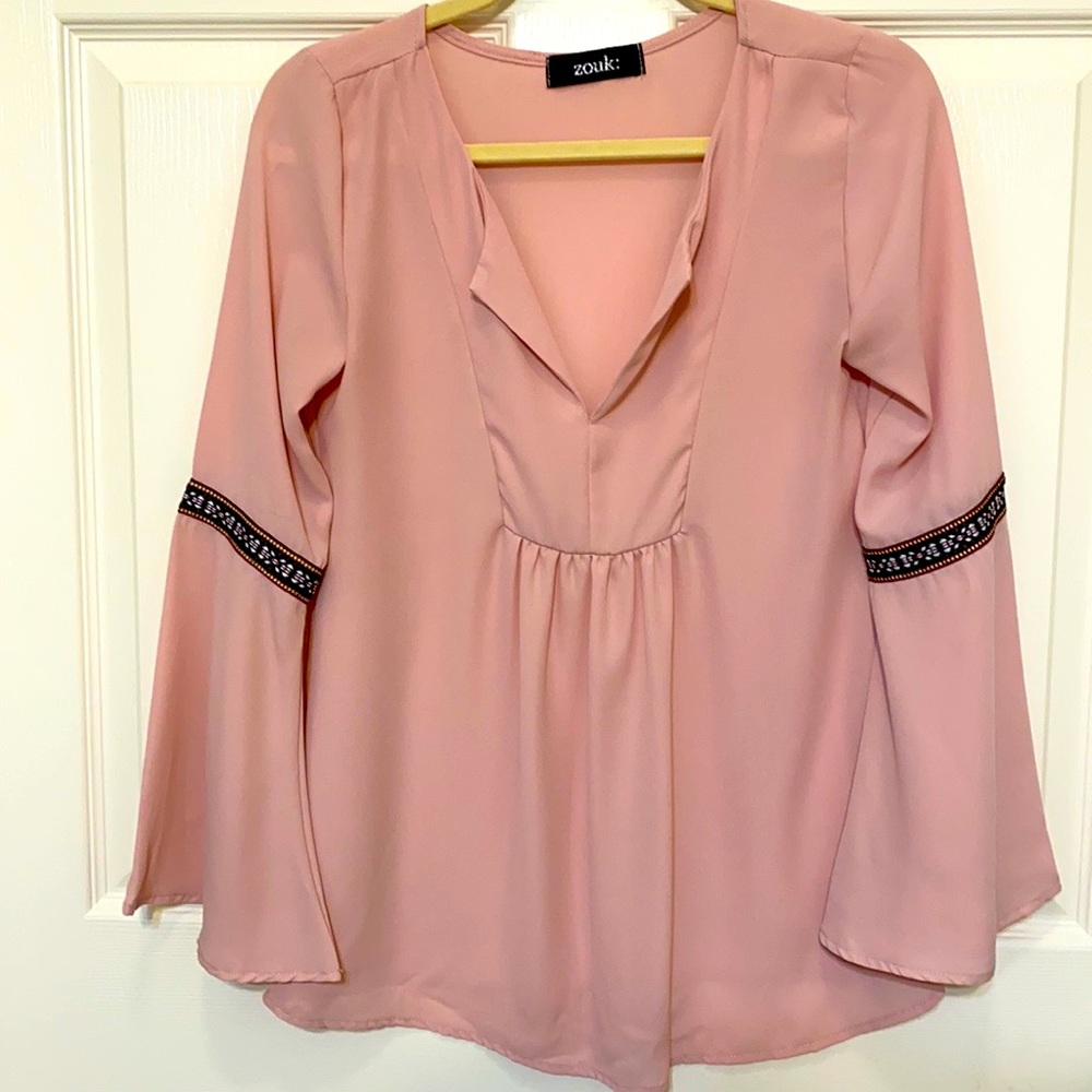 Zouk: Pink bell sleeve blouse
